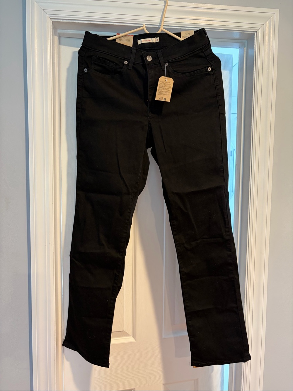 Levi's Classic Hypersoft Black Women's Straight Leg Jeans M W 28 L 30